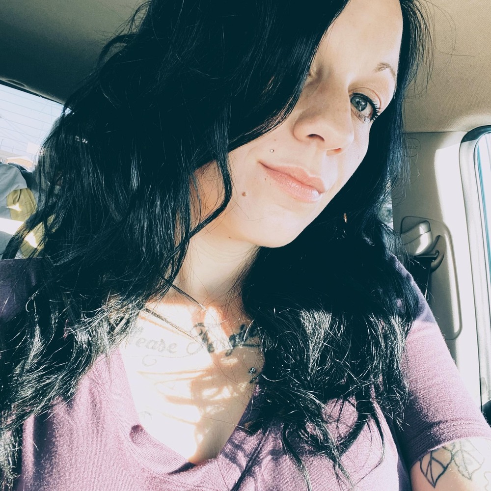 Meet your Posher, Hope